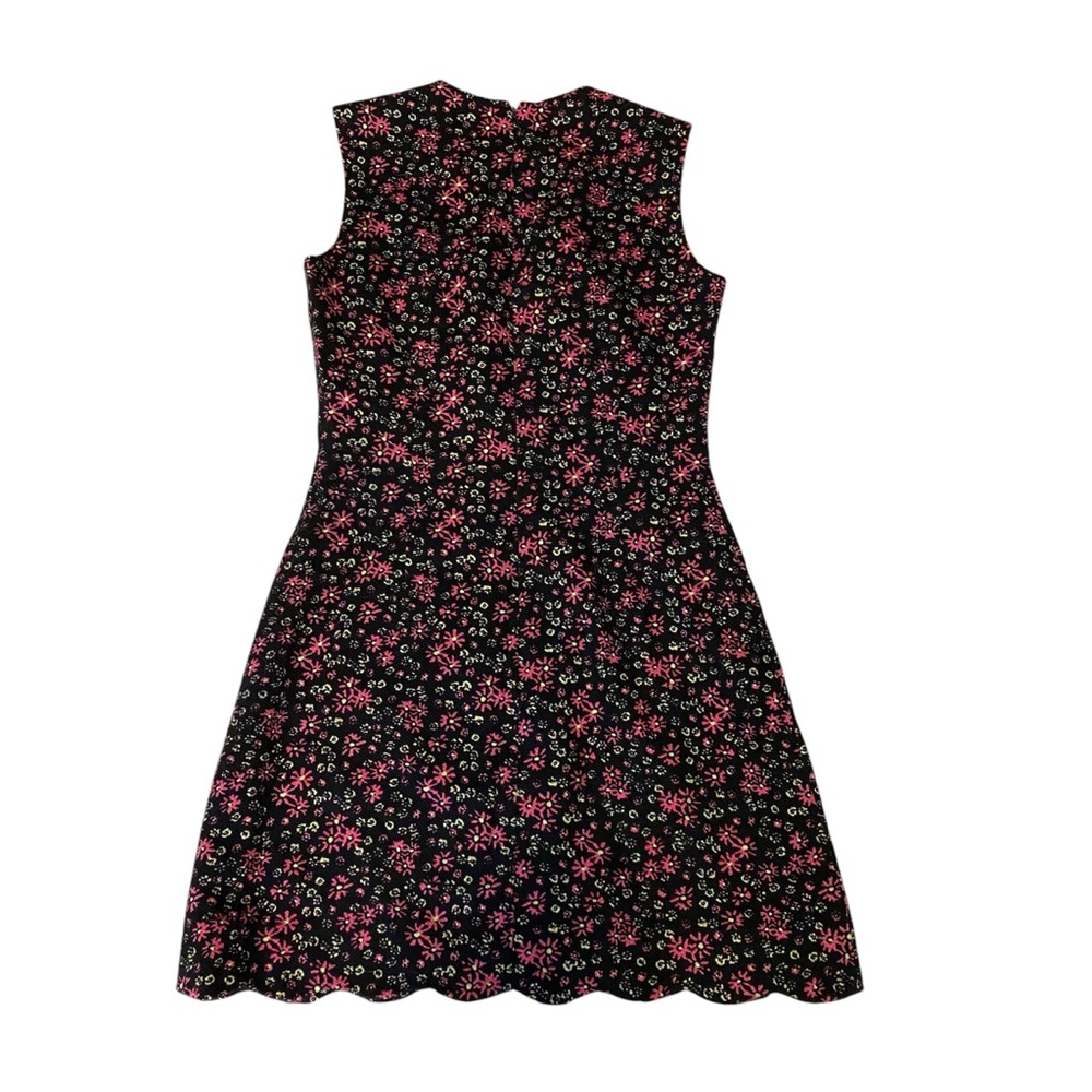 Vintage y2k Lilly Pulitzer Firework Daisy Print Dress with Scalloped Hem - Picture 2 of 4